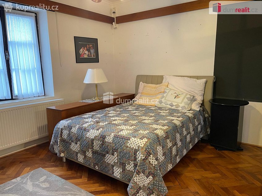 Prodej  rodinného domu 5390 m^2 Mnichov, Mnichov 