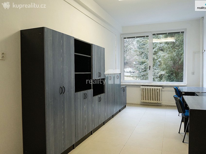 Pronájem  kanceláře 14 m^2 Podolí, Ledeč nad Sázavou 