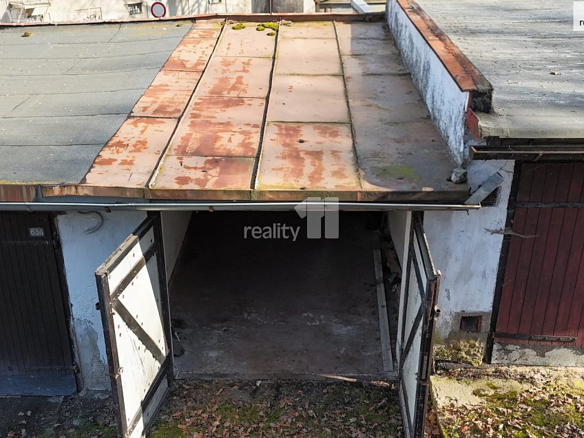 Prodej  garáže 21 m^2 Wolkerova, Aš 