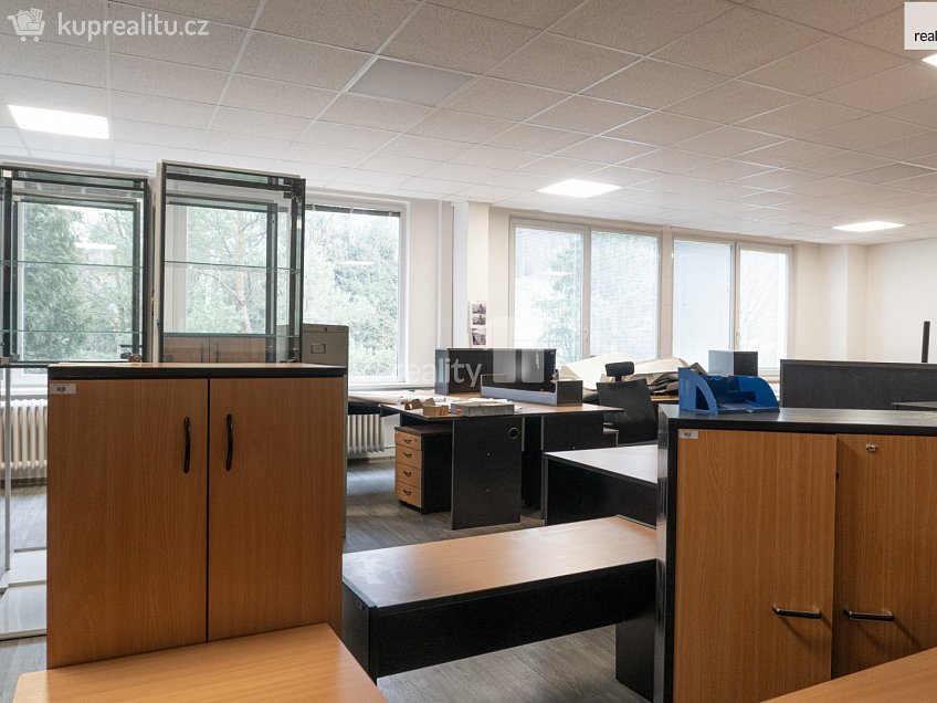 Pronájem  kanceláře 100 m^2 Podolí, Ledeč nad Sázavou 