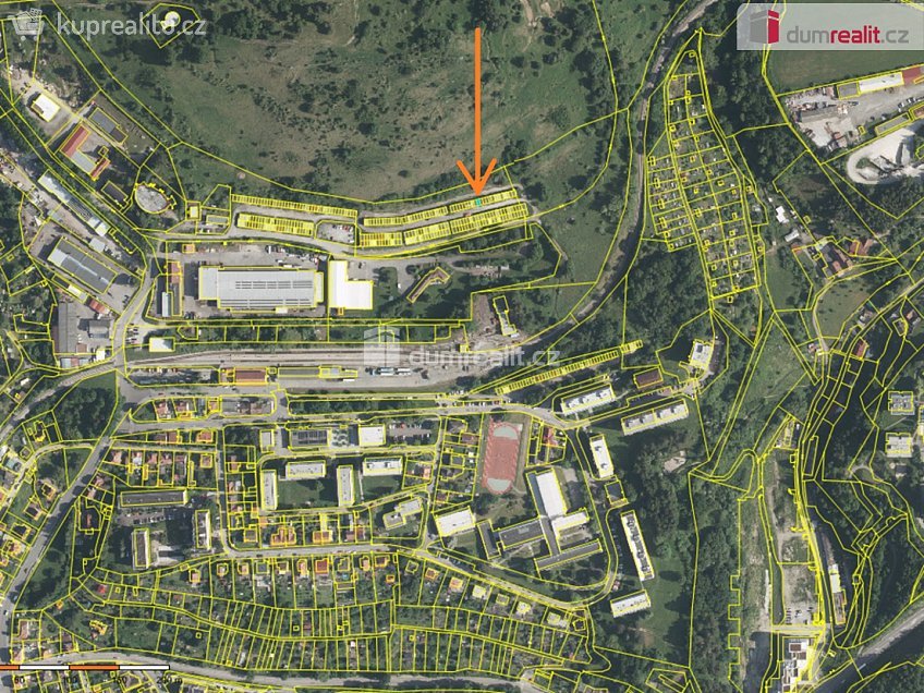 Prodej  garáže 18 m^2 Nádražní, Český Krumlov 