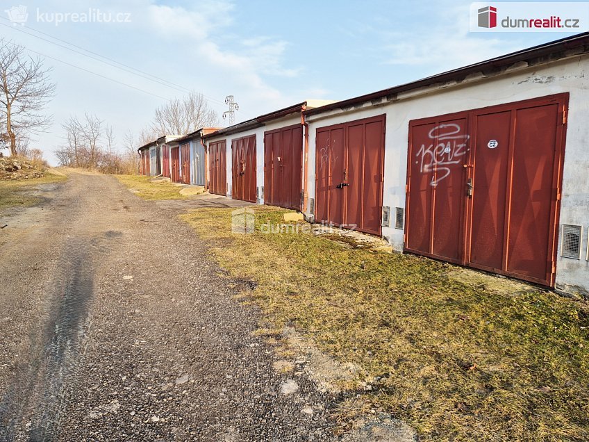 Prodej  garáže 18 m^2 Nádražní, Český Krumlov 