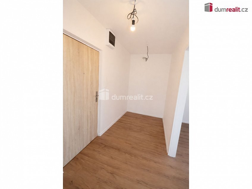 Prodej bytu 3+1 81 m^2 Jabloňová, Praha 10 