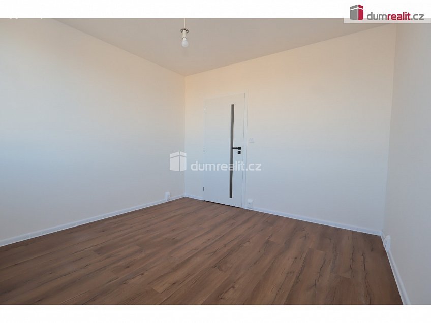 Prodej bytu 3+1 81 m^2 Jabloňová, Praha 10 