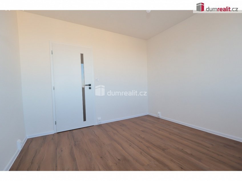 Prodej bytu 3+1 81 m^2 Jabloňová, Praha 10 