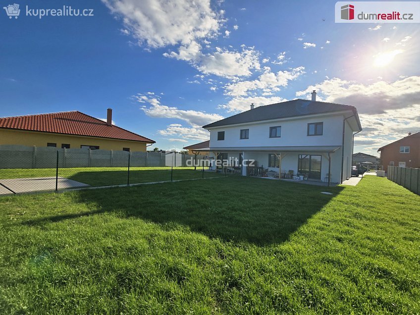 Prodej  rodinného domu 118 m^2 Polerady, Polerady 