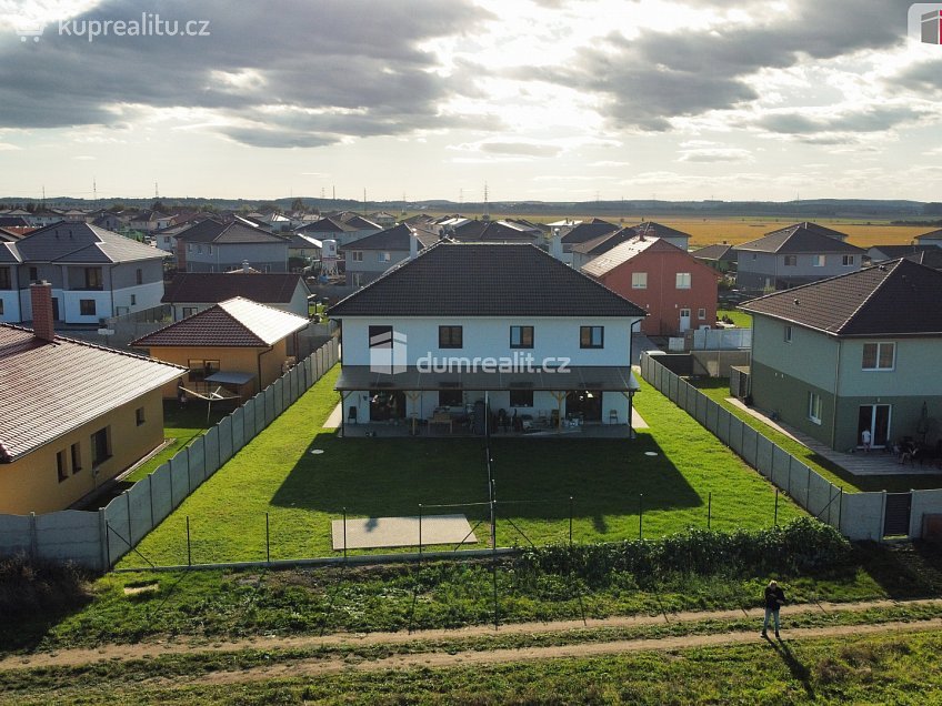 Prodej  rodinného domu 118 m^2 Polerady, Polerady 