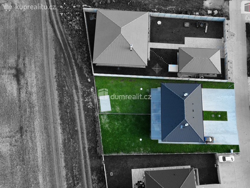 Prodej  rodinného domu 118 m^2 Polerady, Polerady 