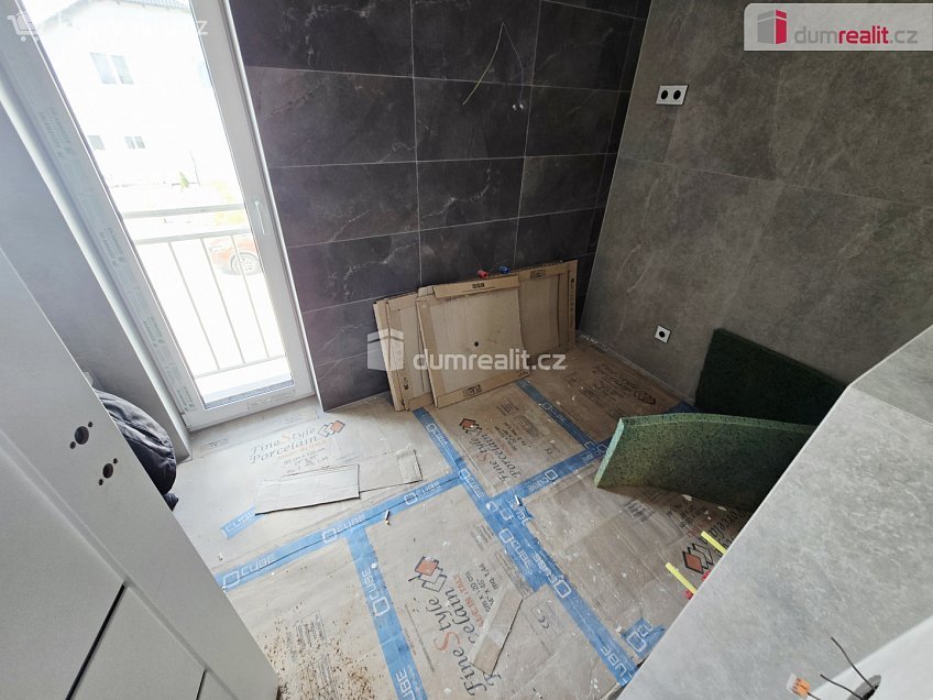 Prodej  rodinného domu 118 m^2 Polerady, Polerady 