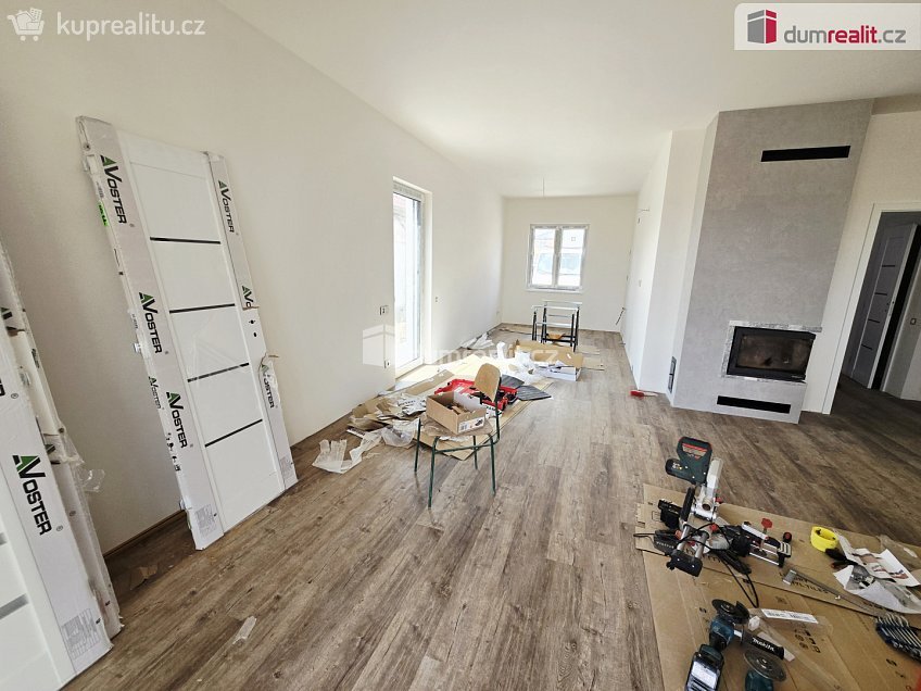 Prodej  rodinného domu 118 m^2 Polerady, Polerady 