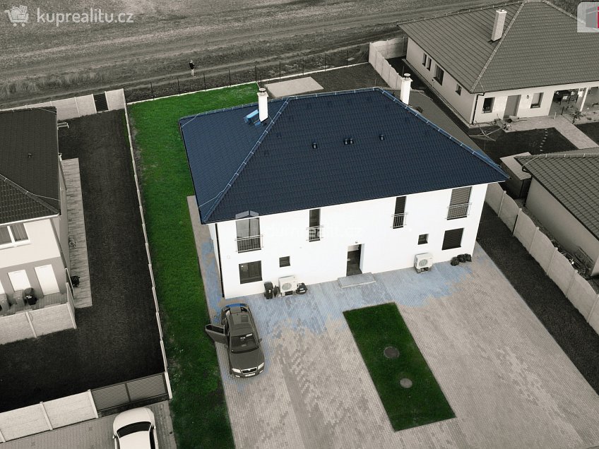 Prodej  rodinného domu 118 m^2 Polerady, Polerady 