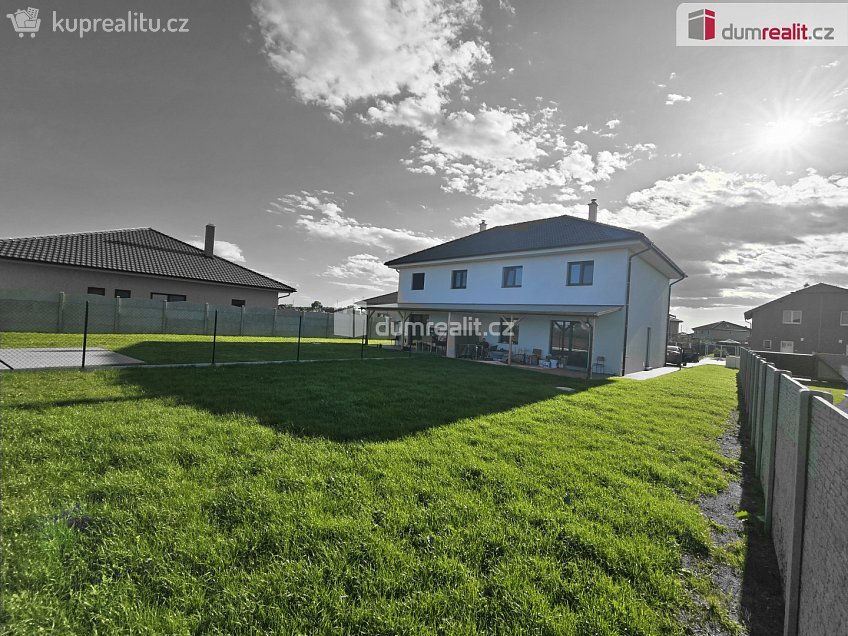 Prodej  rodinného domu 118 m^2 Polerady, Polerady 