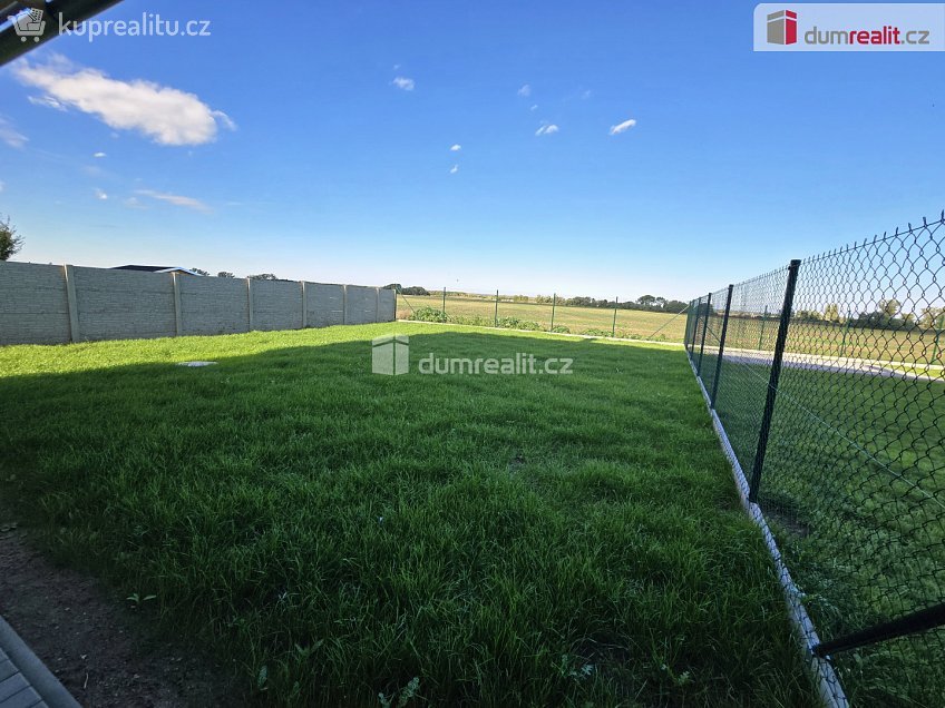 Prodej  rodinného domu 118 m^2 Polerady, Polerady 