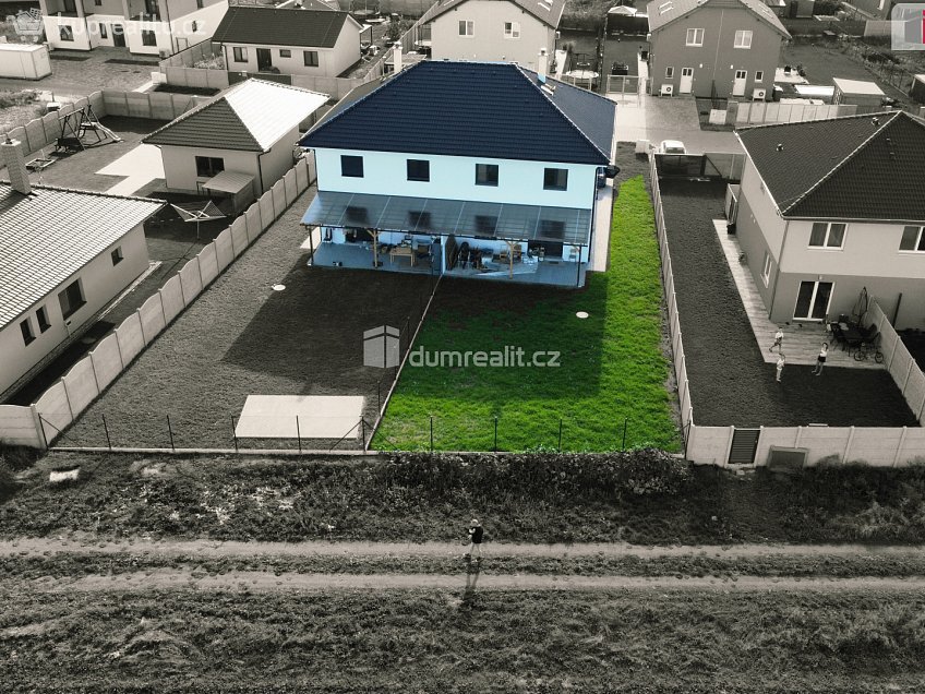 Prodej  rodinného domu 118 m^2 Polerady, Polerady 