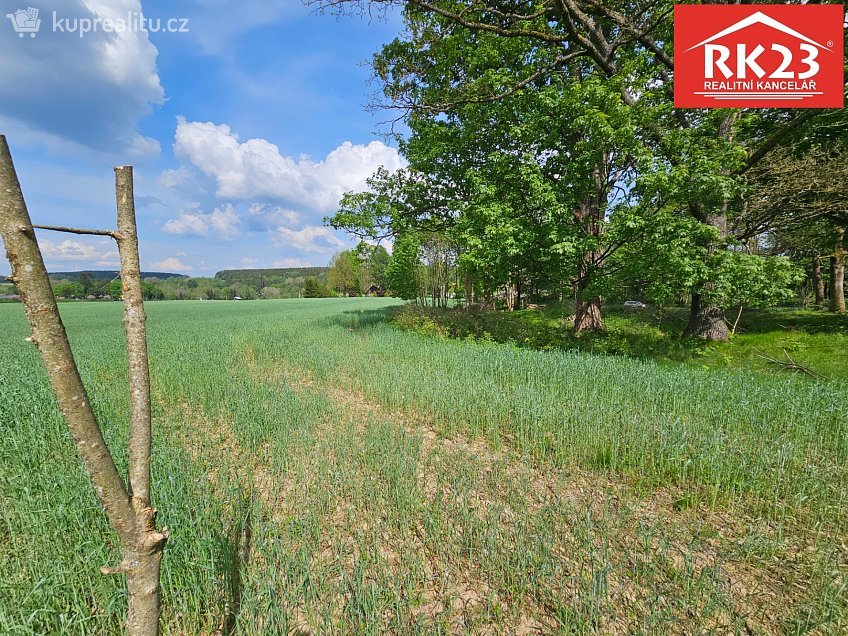 Prodej  stavebního pozemku 2874 m^2 Tři Sekery, Tři Sekery 