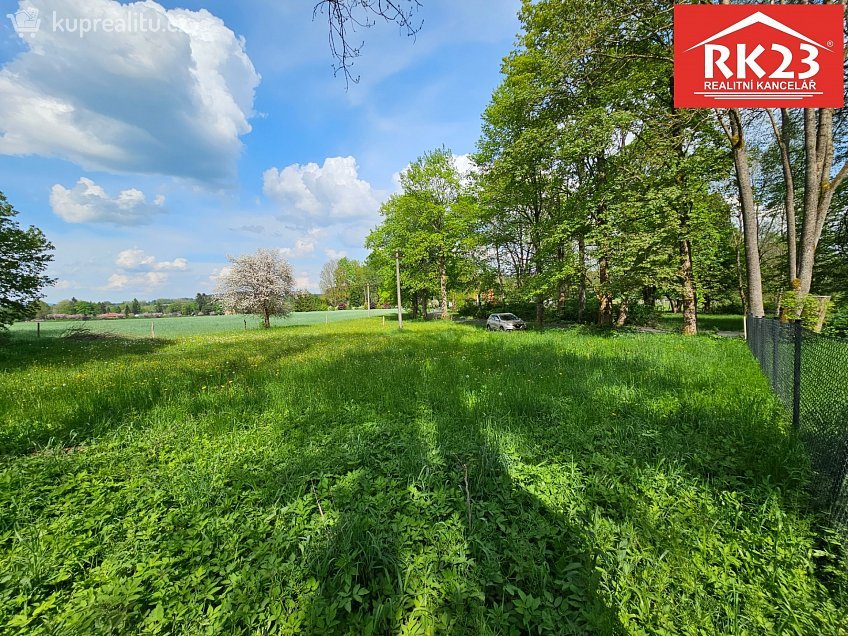 Prodej  stavebního pozemku 2874 m^2 Tři Sekery, Tři Sekery 