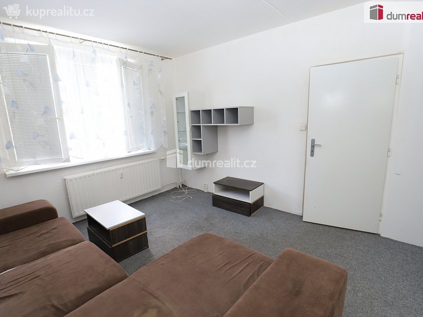 Pronájem bytu 1+1 36 m^2 B. Smetany, Kraslice 