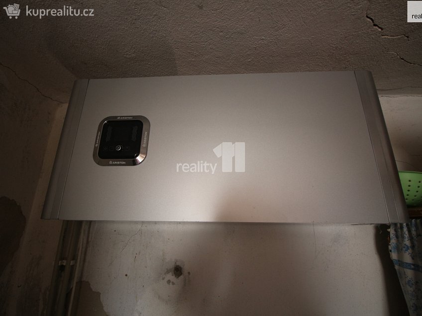 Prodej  chalupy 150 m^2 Kravaře, Kravaře 