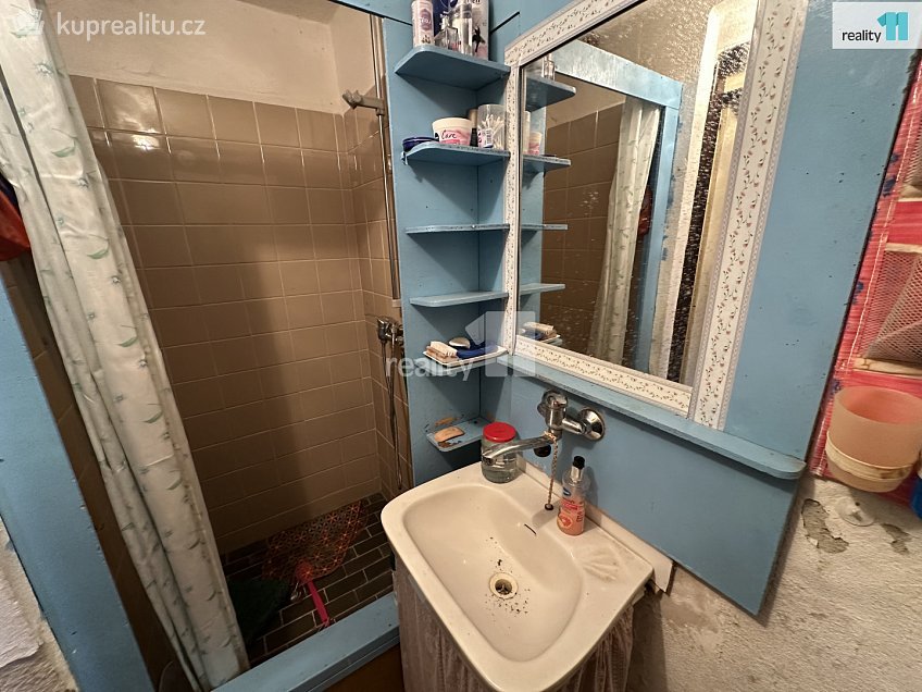 Prodej  chalupy 150 m^2 Kravaře, Kravaře 