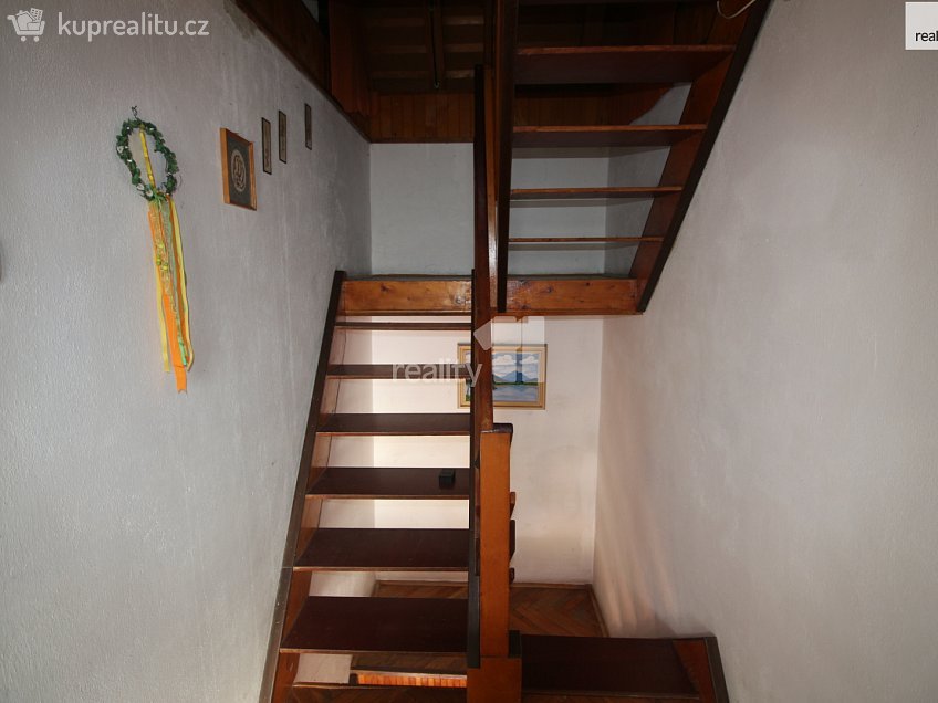 Prodej  chalupy 150 m^2 Kravaře, Kravaře 