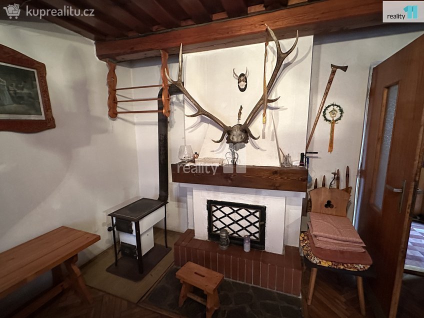 Prodej  chalupy 150 m^2 Kravaře, Kravaře 