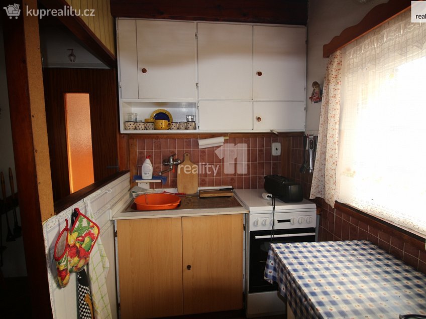 Prodej  chalupy 150 m^2 Kravaře, Kravaře 