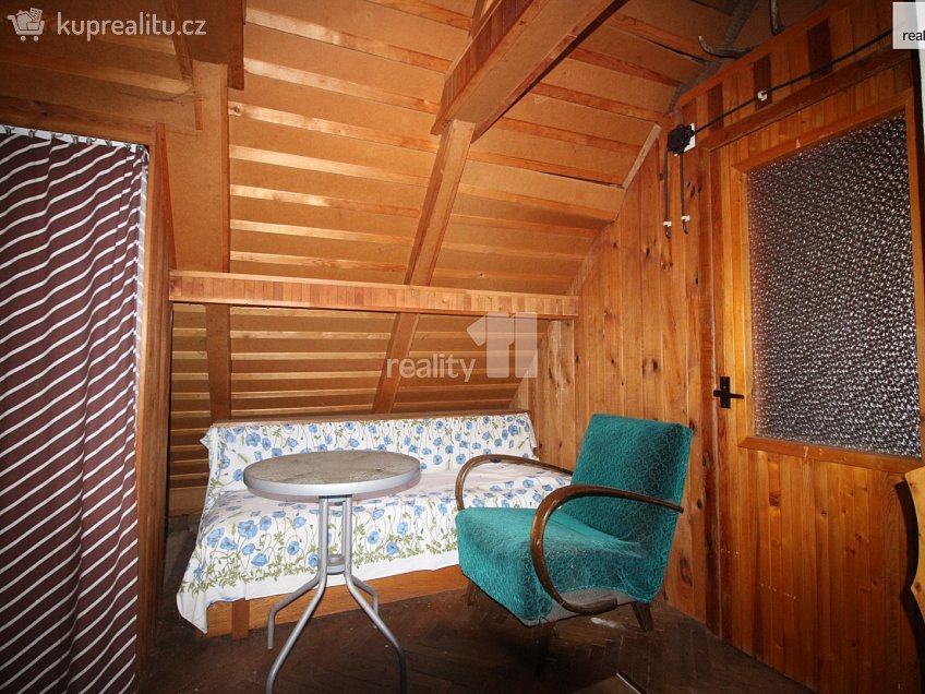 Prodej  chalupy 150 m^2 Kravaře, Kravaře 