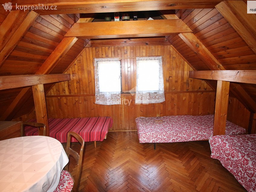 Prodej  chalupy 150 m^2 Kravaře, Kravaře 