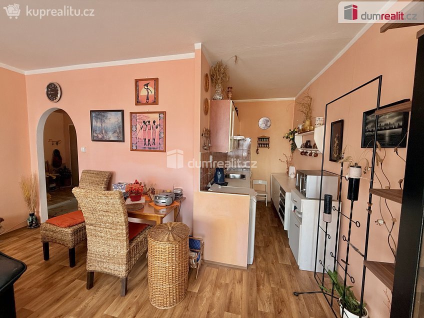 Pronájem bytu 2+kk 45 m^2 Žežická, Ústí nad Labem 