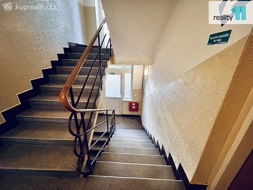 Prodej  komerční reality 24 m^2 Gruzínská, Praha 10 