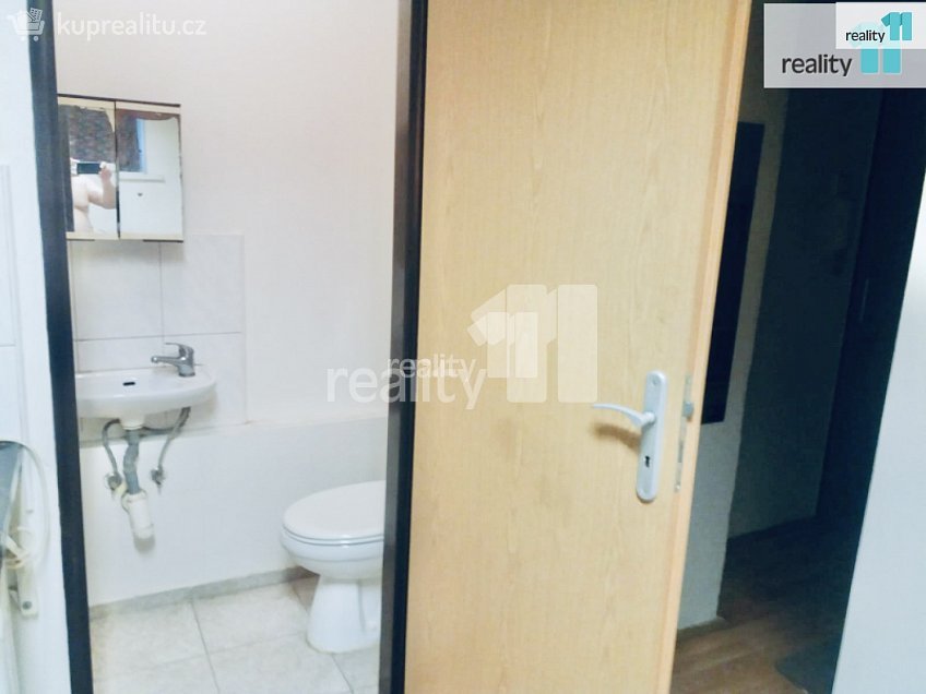 Prodej  komerční reality 24 m^2 Gruzínská, Praha 10 