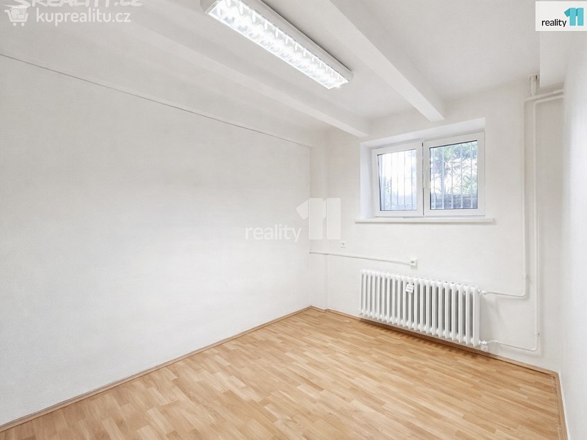 Prodej  komerční reality 24 m^2 Gruzínská, Praha 10 