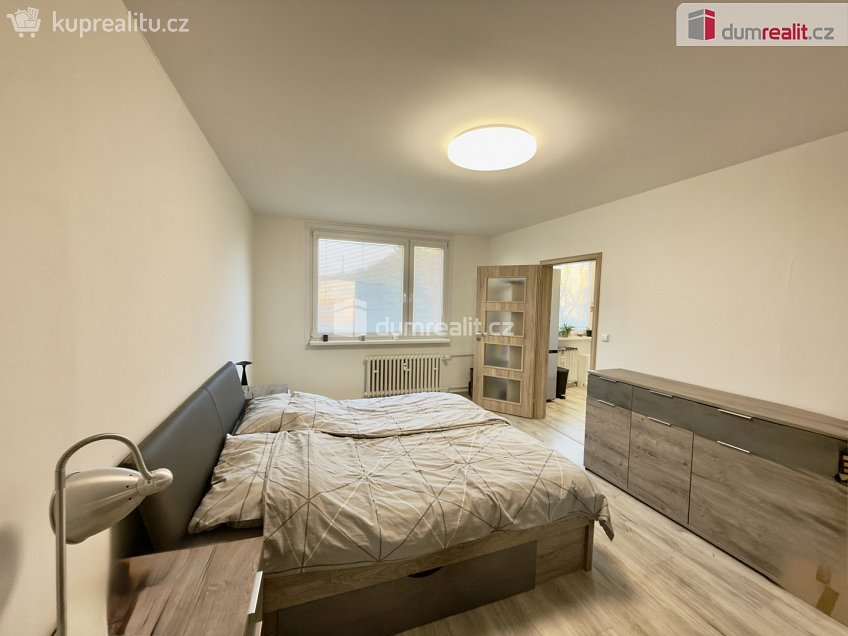 Pronájem bytu 2+1 64 m^2 Tolstého, Ústí nad Labem 