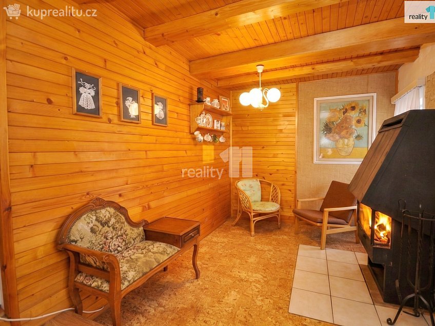 Prodej  chalupy 95 m^2 Benešov u Semil, Benešov u Semil 