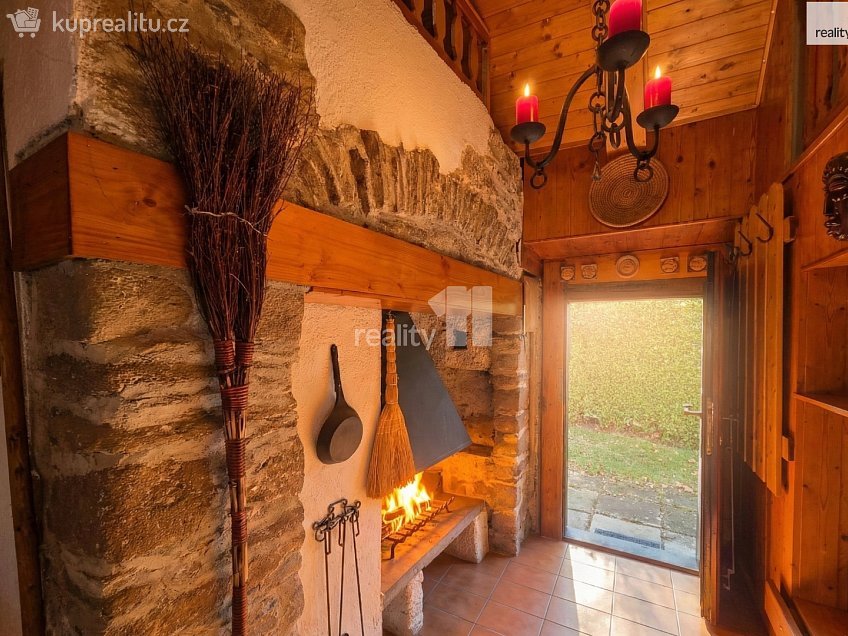 Prodej  chalupy 95 m^2 Benešov u Semil, Benešov u Semil 