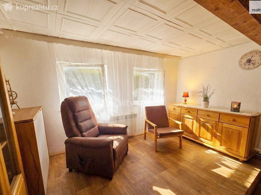 Prodej  chalupy 95 m^2 Benešov u Semil, Benešov u Semil 