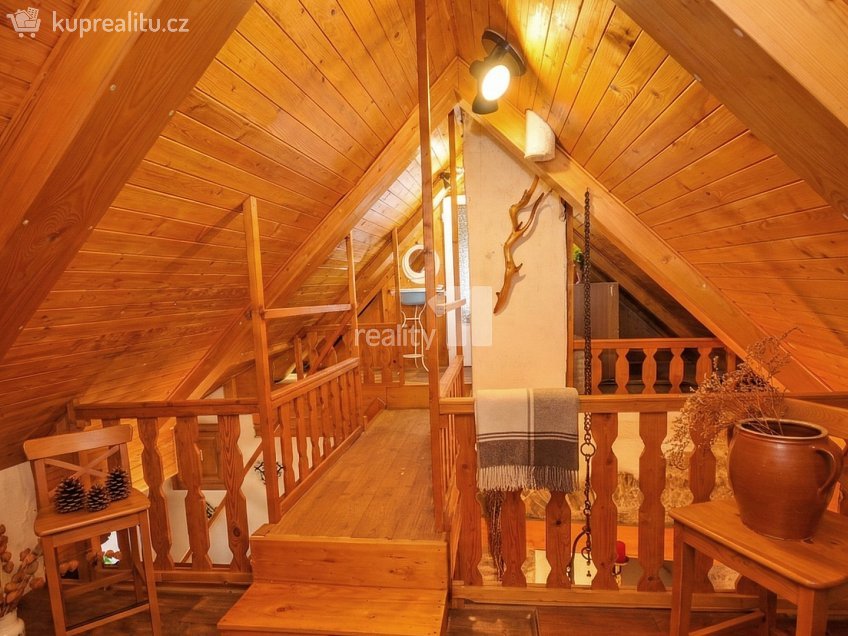 Prodej  chalupy 95 m^2 Benešov u Semil, Benešov u Semil 