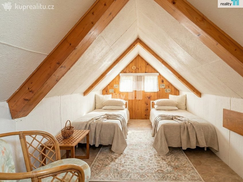 Prodej  chalupy 95 m^2 Benešov u Semil, Benešov u Semil 