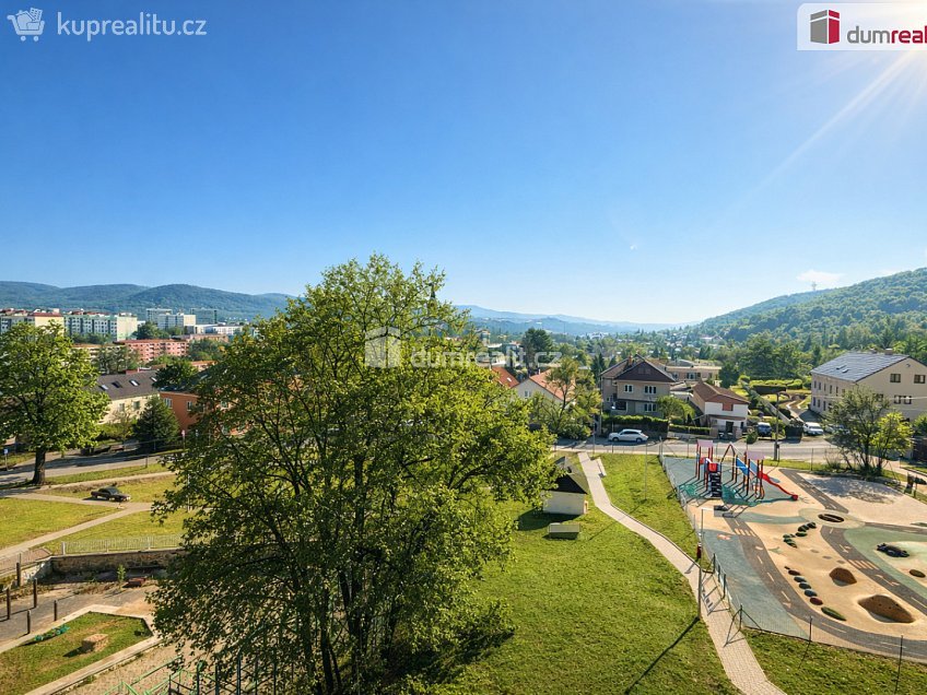 Pronájem bytu 1+kk 32 m^2 Spartakiádní, Ústí nad Labem 