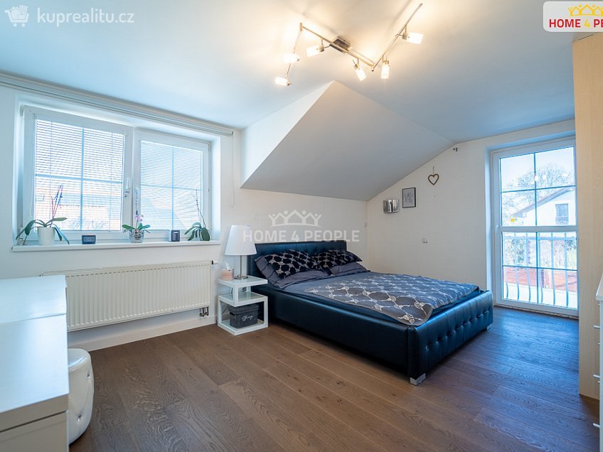 Prodej  rodinného domu 110 m^2 Šeříková, Jesenice 