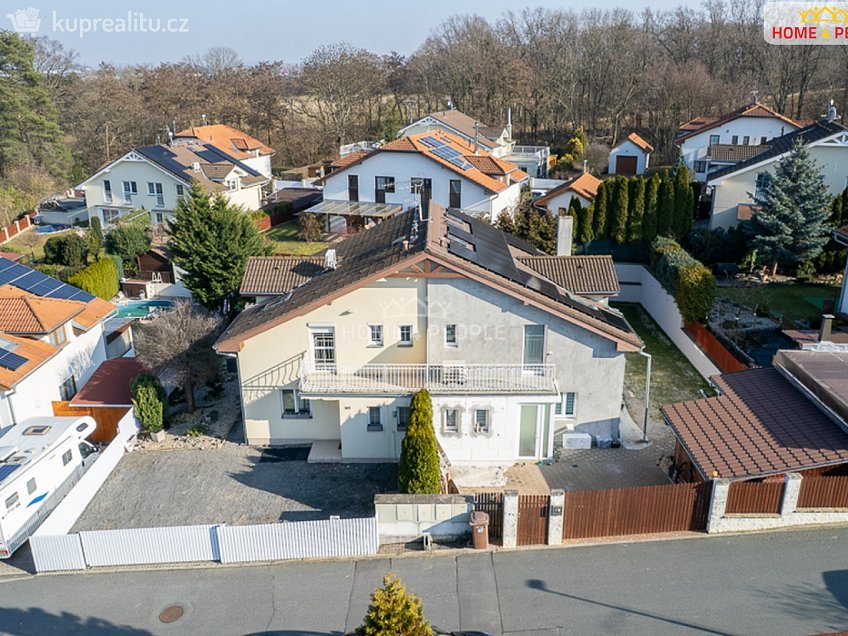 Prodej  rodinného domu 110 m^2 Šeříková, Jesenice 