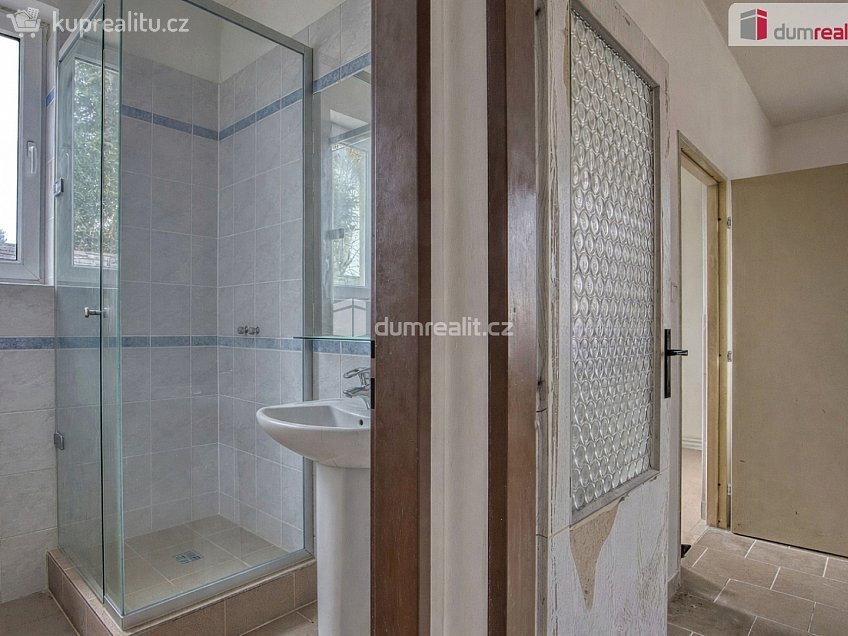 Prodej  rodinného domu 228 m^2 Mánesova, Neratovice 