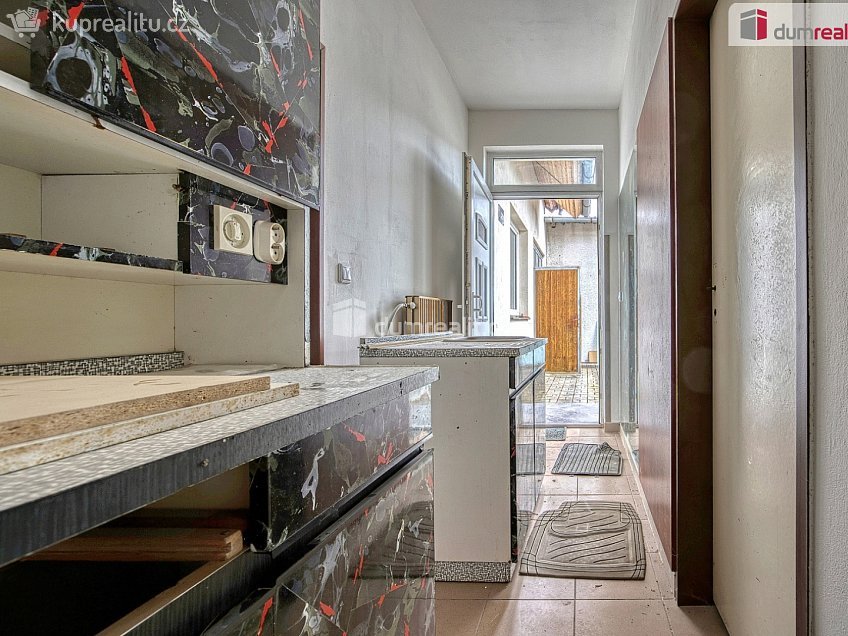 Prodej  rodinného domu 228 m^2 Mánesova, Neratovice 