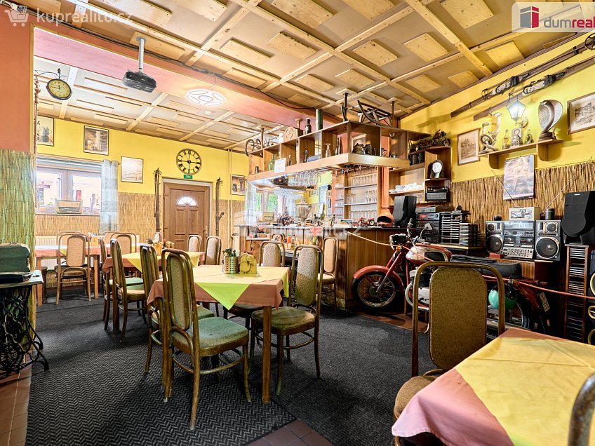 Prodej  rodinného domu 380 m^2 tř. Čs. armády, Jáchymov 