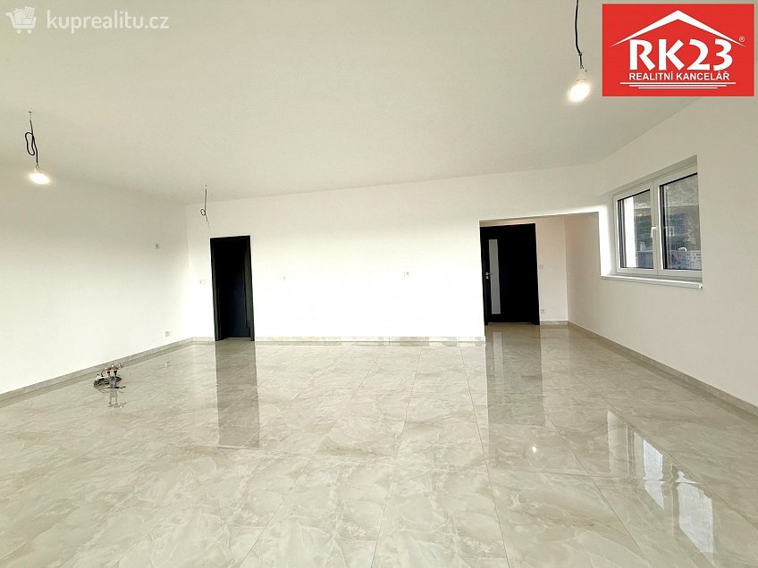 Prodej  rodinného domu 200 m^2 Velká Hleďsebe, Velká Hleďsebe 