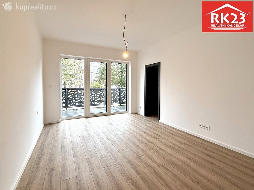 Prodej  rodinného domu 200 m^2 Velká Hleďsebe, Velká Hleďsebe 