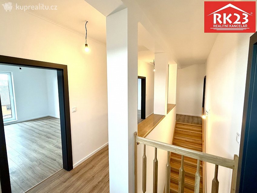 Prodej  rodinného domu 200 m^2 Velká Hleďsebe, Velká Hleďsebe 