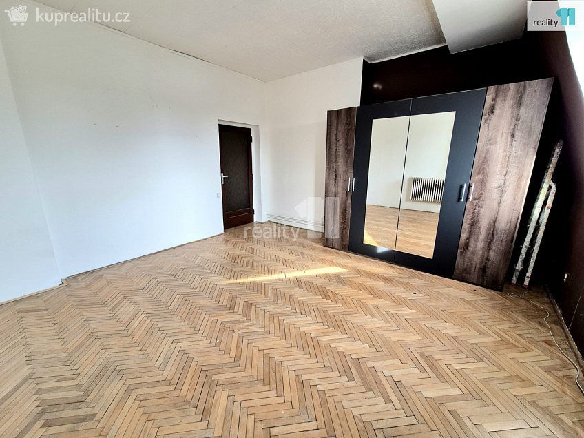 Prodej bytu 3+1 72 m^2 Jateční, Aš 