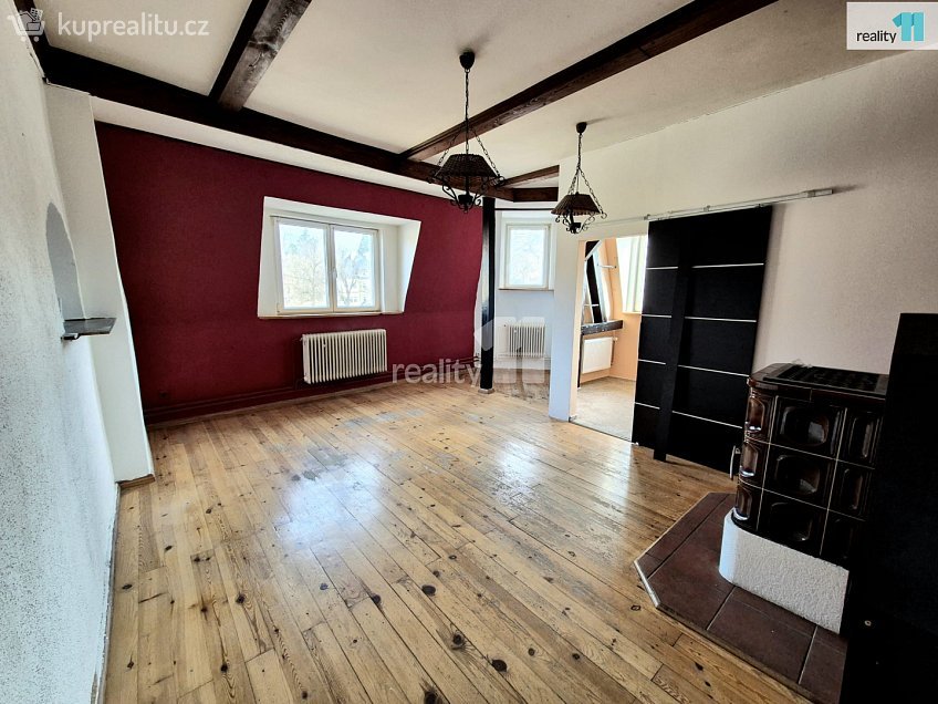 Prodej bytu 3+1 72 m^2 Jateční, Aš 