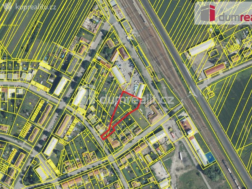 Prodej  stavebního pozemku 2401 m^2 Boženy Němcové, Podivín 